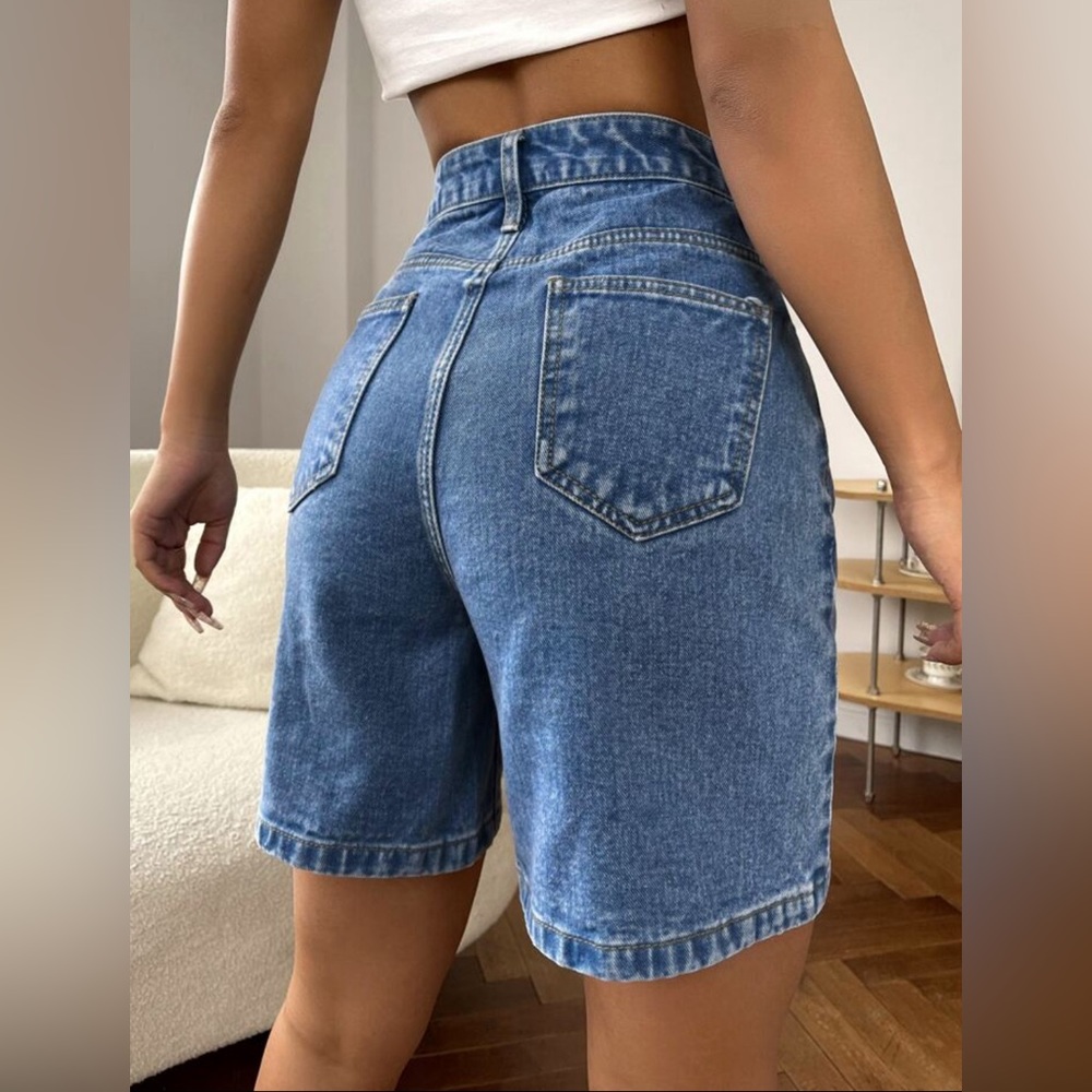 SHEIN EZwear High Waist Wide Leg Denim Shorts